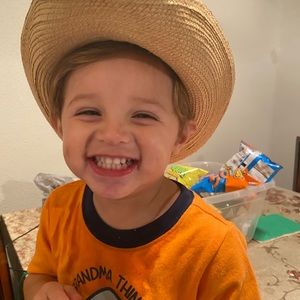 Meet your Posher, Ofelia